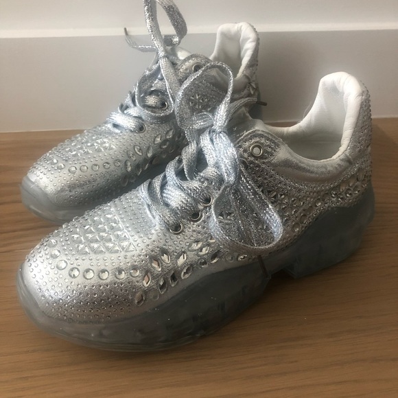 New NWOT silver crystal shiny shimmer sneaker size 240 size 7 rhinestone - Picture 1 of 5